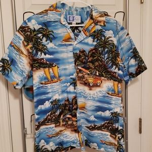 Hawaii surfing shirt